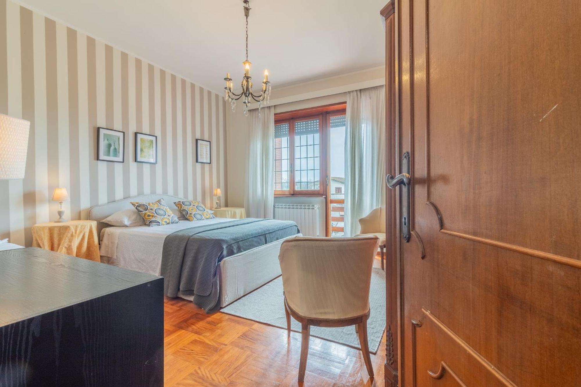 Spaziosa Villa Bifamiliare Campagnano Di Roma Bagian luar foto